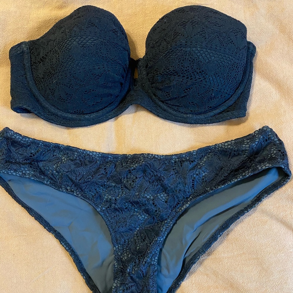 Bathing suit